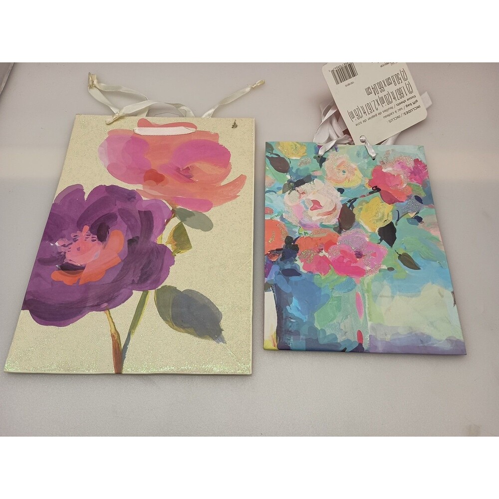American Greetings Flower Themed Gift Bags With Handles Lot Of 2
